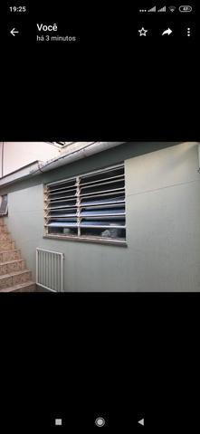 Vendo 2 portas e 1 janela de ferro - Foto 3
