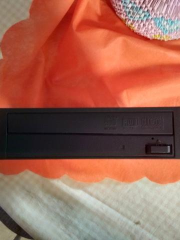 Vendo uma CPU com a fonte,Drive de CD e um HD de 160G - Foto 6