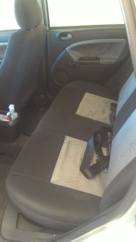 Ford Fiesta - Foto 5