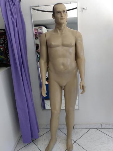 Vendo manequim plus size masculino