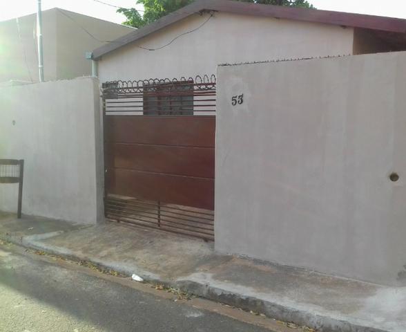 Alugo Casa Próximo Terminal Guaicurus
