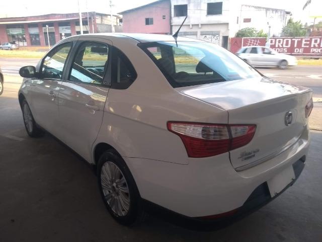 Grand siena essence - 1.6 - Novo-GNV de fabrica extra , excelente para uber - Foto 8