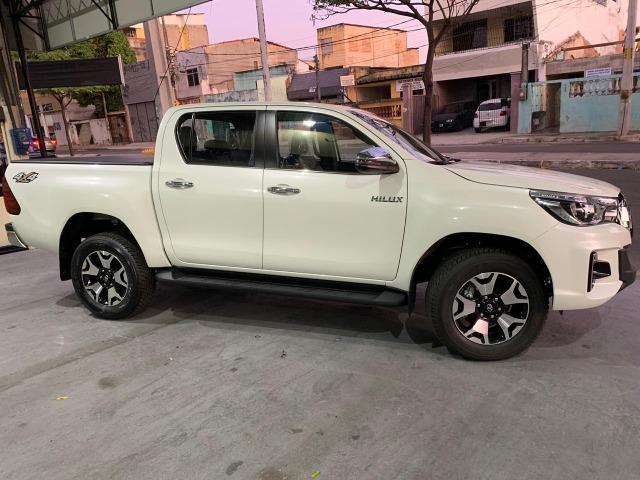 Toyota Hilux SRX 2.8 Branco Perola 2020 0KM - Foto 4