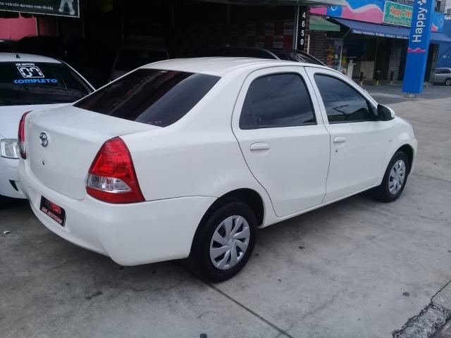 Etios SD X Ano 2017 completo - Foto 4