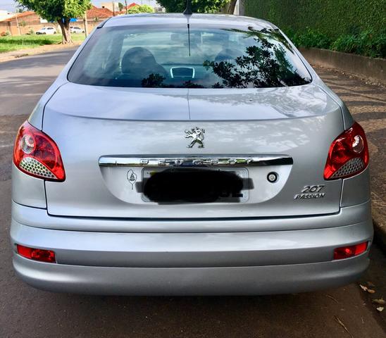 Peugeot 207 XR Passion Ano 2012/2013 - Foto 6