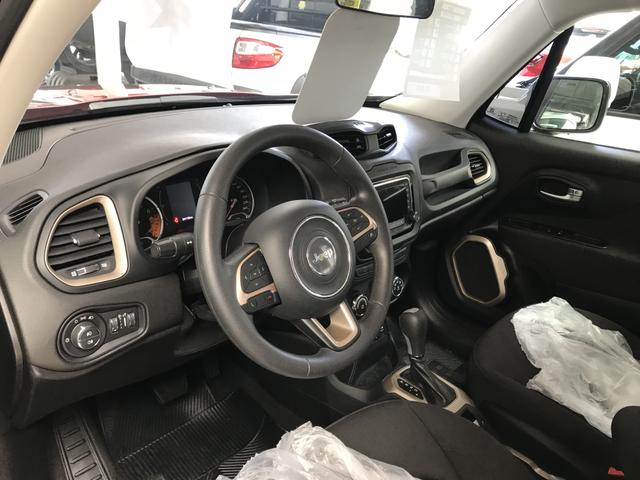 Jeep renegade 2017/2018 1.8 16v flex sport 4p automático - Foto 4