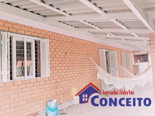 C488 - Bela casa de tijolo à vista a 300 metros do mar - Foto 3