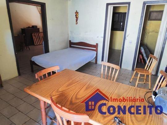 C10 - Residência com 04 dormitórios em ótima região - Foto 9