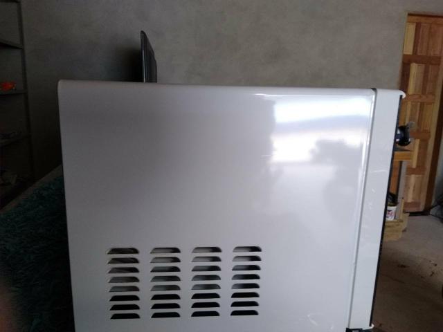 Microondas Panasonic de 18 litros semi novo - Foto 3