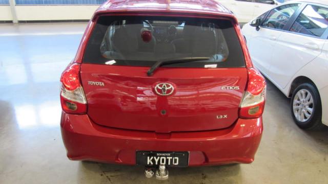 TOYOTA ETIOS X 1.3 16V FLEX - Foto 4
