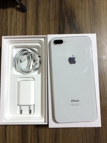 IPhone 8 plus 64 gb