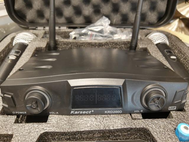 Microfone Karsect Sem Fio com Bateria Recarregável (Novo) - Foto 2