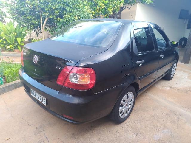 Carro Siena - Foto 4