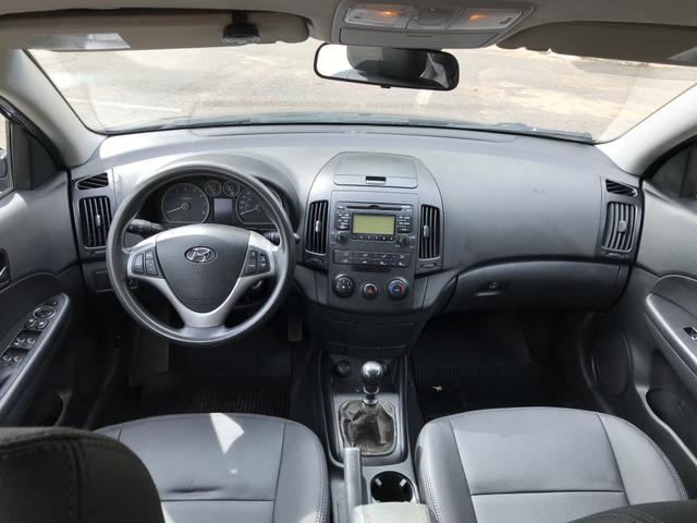 Hyundai i30 CW completa manual aceito trocas de maior e menor valor - Foto 12