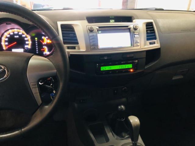 TOYOTA HILUX SRV (C.Dup) 4X4 3.0TB-IC 16v(N.Serie) - Foto 11