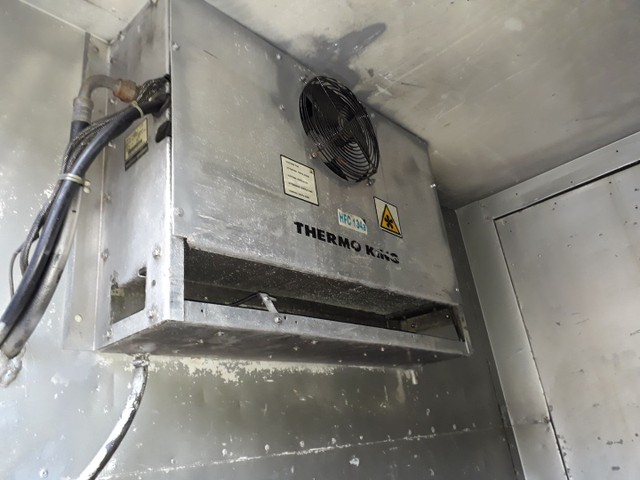 Baú Refrigerado Isotérmico com Motor Caminhão 3/4 - Foto 12