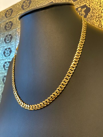 Conjunto em ouro 18k 70 gramas