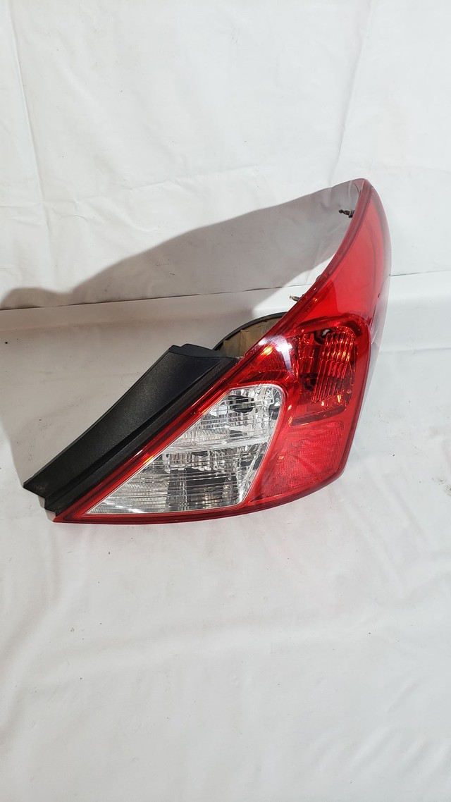 Lanterna Nissan Versa Ld Original  - Foto 4