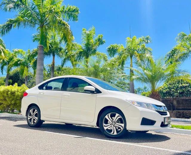 Honda City 2015 em Araucária - Usados e Seminovos