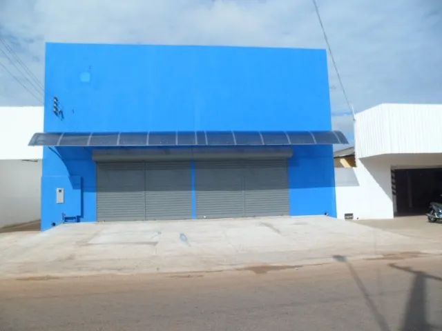 Galpão comercial com 555 m2, 5 sala pra escritório, 3 banheiros, cozinha, área de serviço - Foto 3