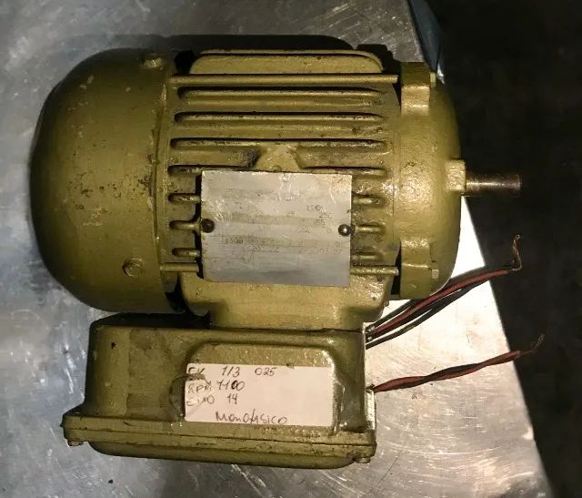Motor elétrico EBERLE - Trifásico 1/3 CV - RPM 1700 Eixo 14 - Foto 3