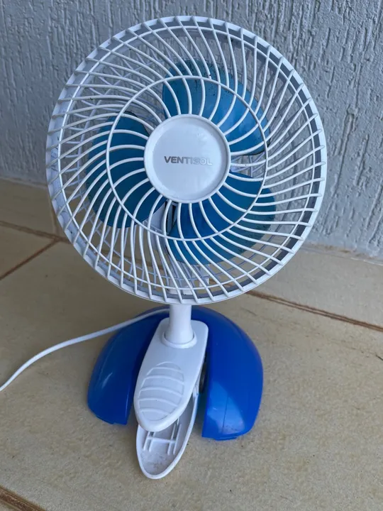 Ventilador de mesa grampo ventisol 127w seminovo