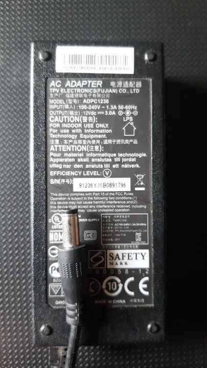 Adaptador de Tensão para Equipamentos Eletrônicos - ADPC1236 - Foto 2