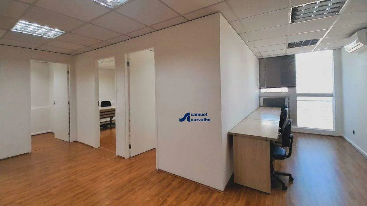 Excelente Conjunto a Venda, 2 salas, 1 WC. 1 Copa e 1 vaga de garagem, 70 m² na Faria Lima