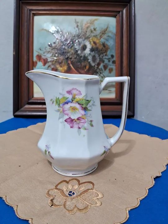 Antiga leiteira porcelana Mauá 