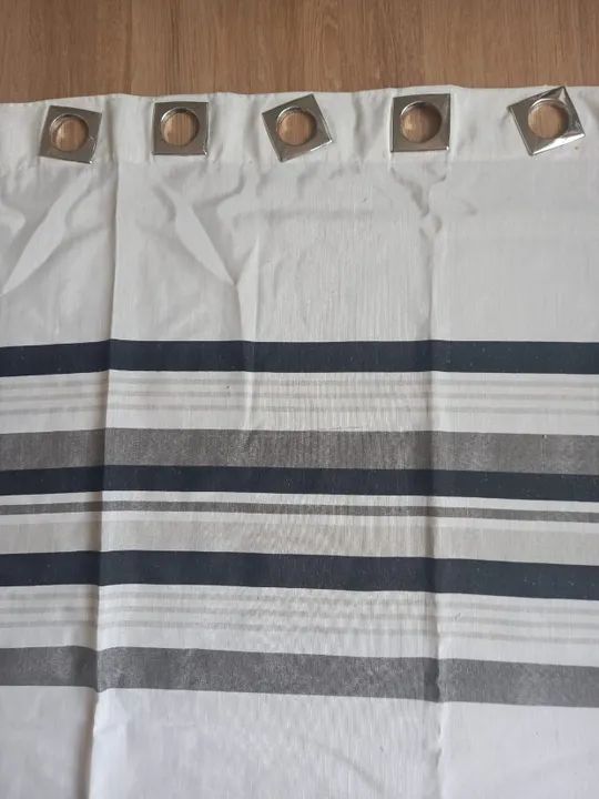 Cortina Listrada Bege Cinza Preto p varão - Foto 3