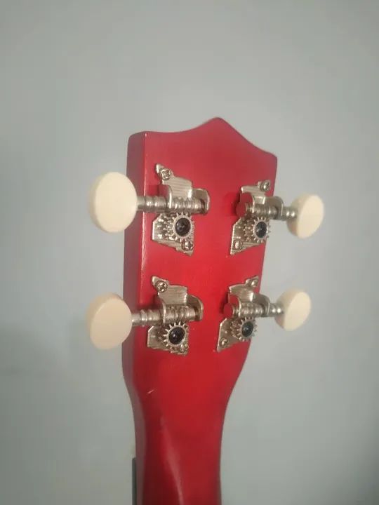 Ukulele Soprano Novo - Foto 3