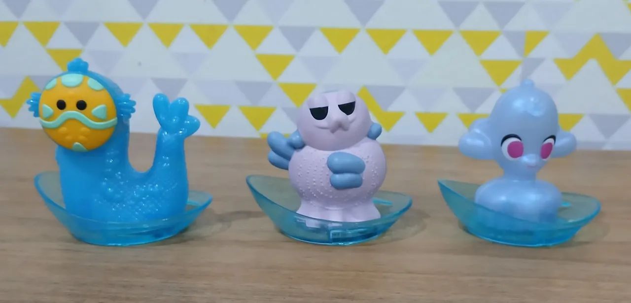 Lote com 3 brinquedos filme elio mcdonald's