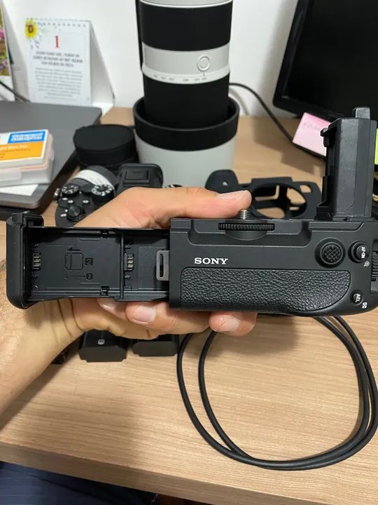 Bateria Original Sony FZ100 R$ 450,00 cada bateria - Foto 5