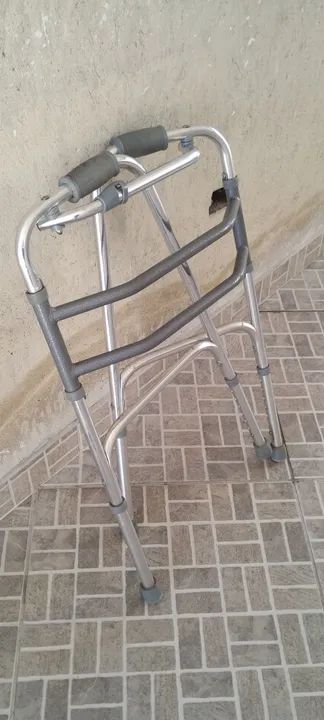 Andador seminovo - Foto 5