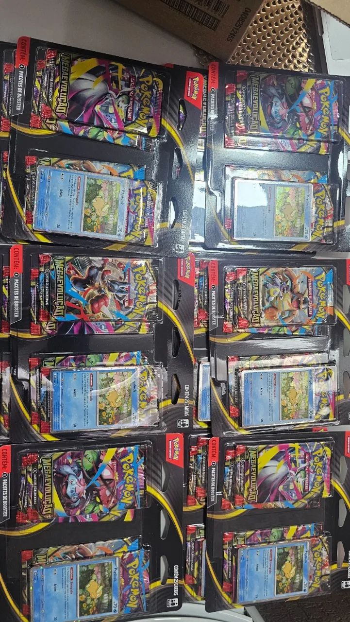 Caixa de Blisters Quádruplo Mega Evolução Pokémon TCG - Caixa com 12 ...