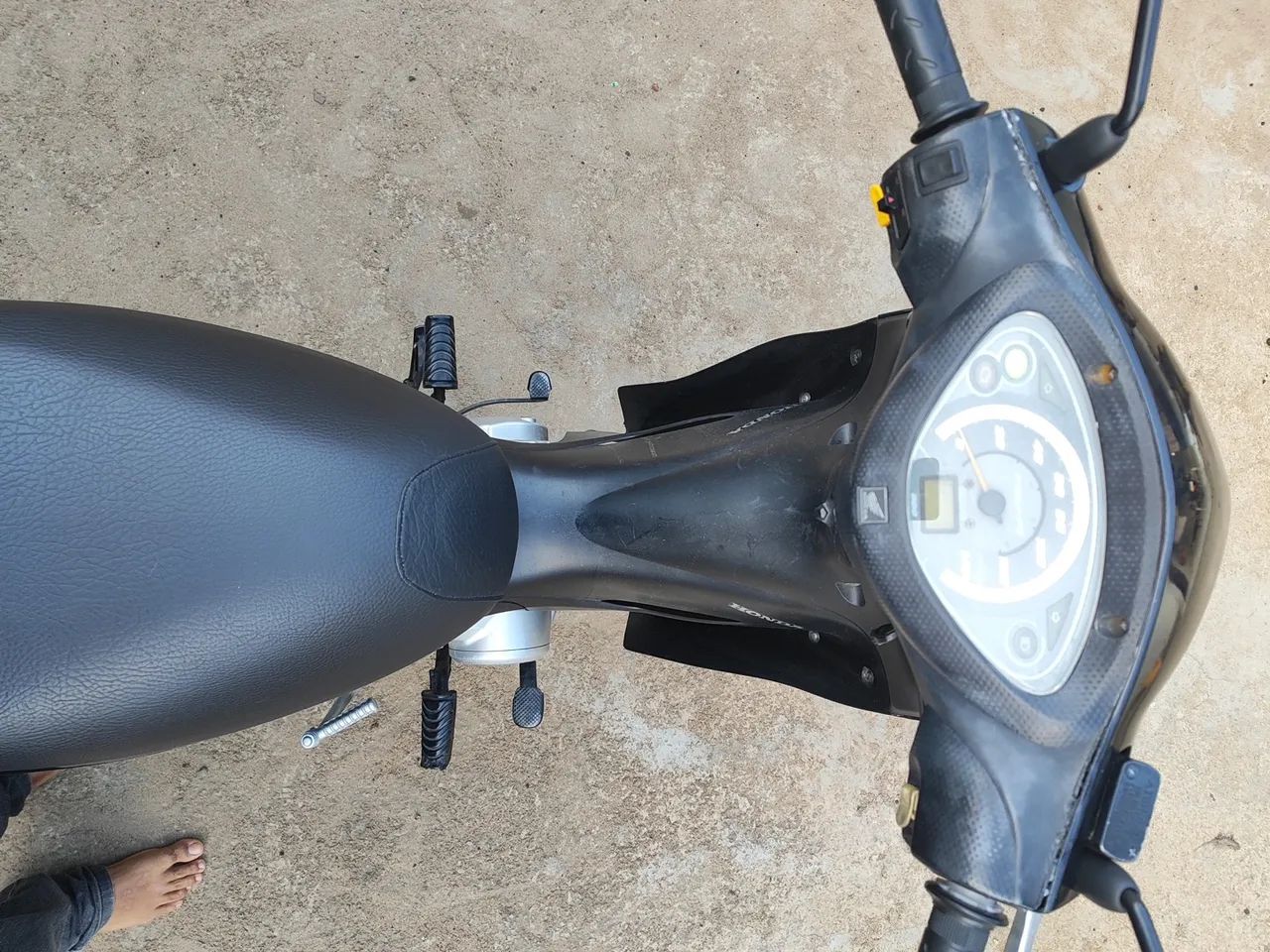 Biz + 125 2010 - Foto 3