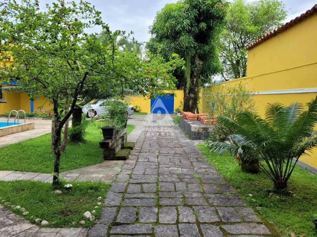 Casa com com 5 quartos em Mangaratiba - Foto 2