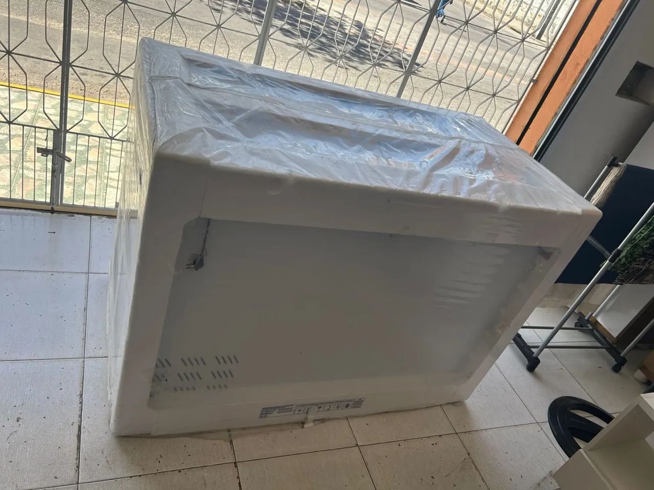 Freezer esmaltec 500 litros  - Foto 3