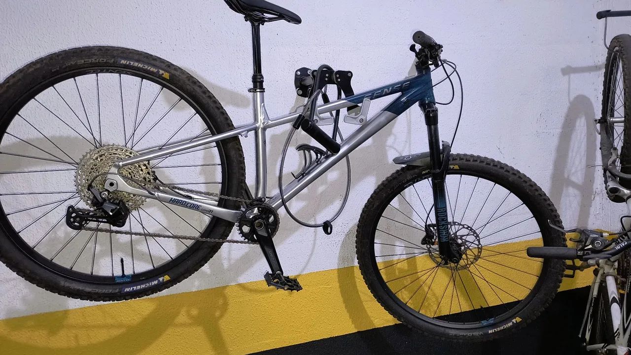 Bicicleta Sense  Tam M Hardcore Comp R 2023 - Foto 4