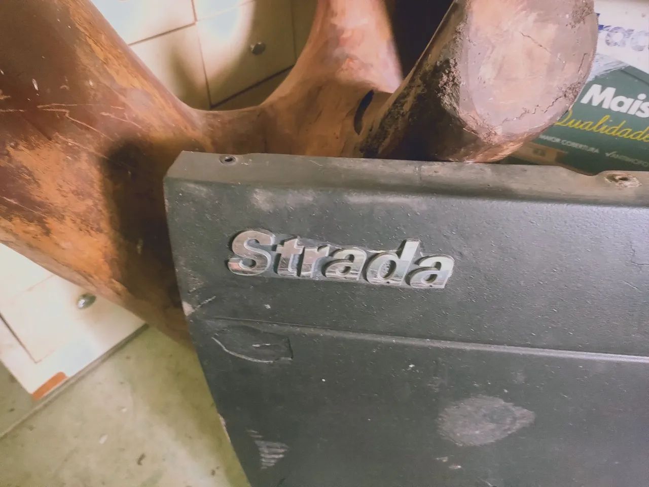 Fechadura e logotipo da tampa traseira da Strada - Foto 5