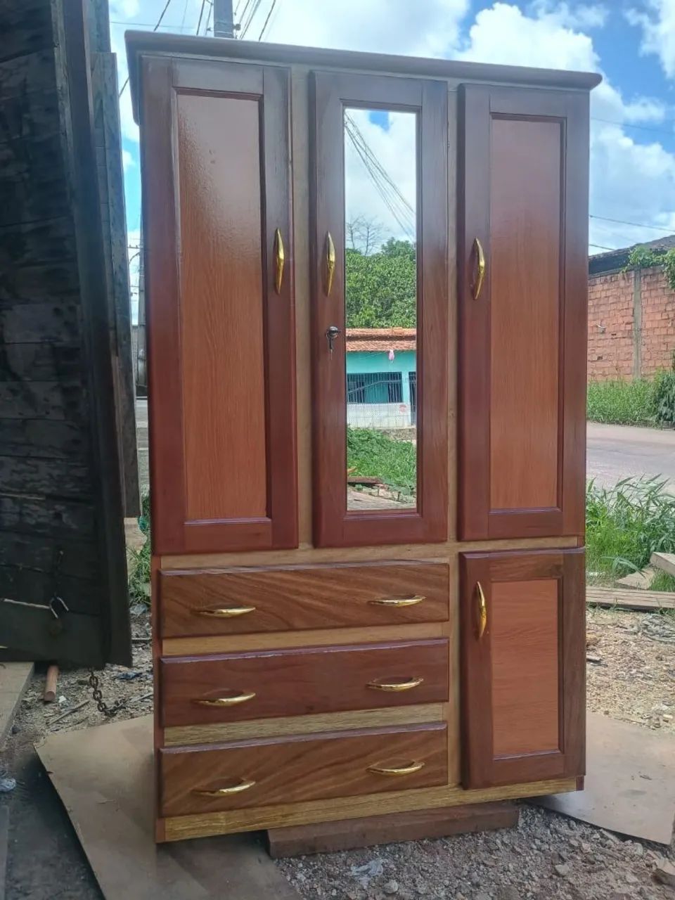 GUARDA ROUPA DE 3 PORTAS NOVO  - Foto 5