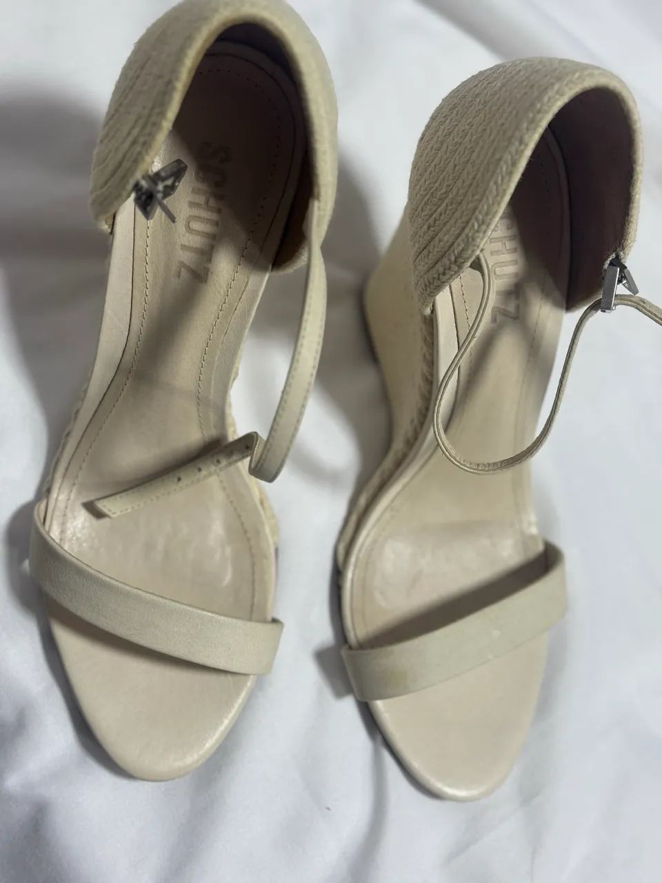 Sandália Schutz - Foto 2