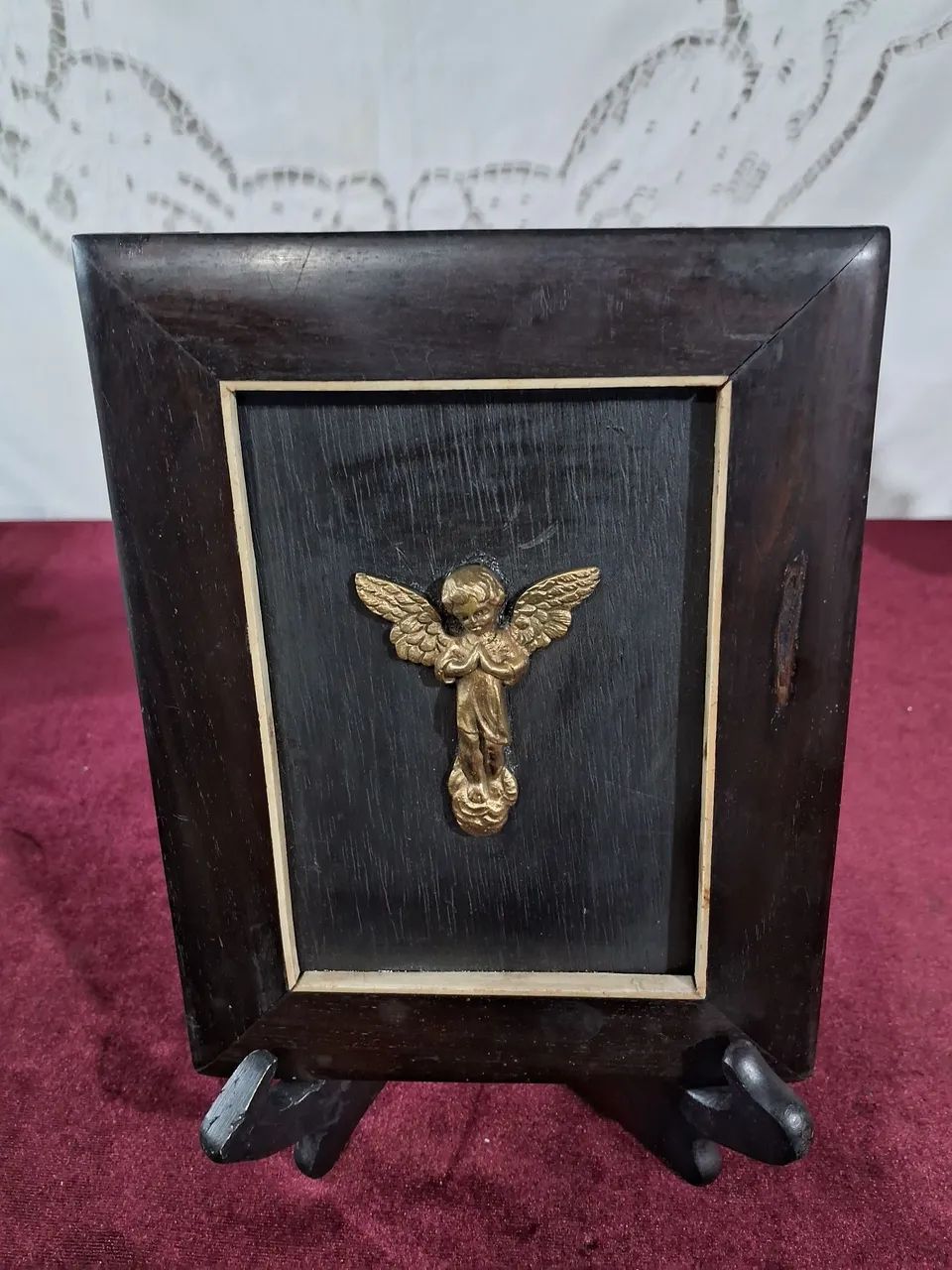 Antigo quadro em jacarandá com detalhes de osso e anjo de bronze  - Foto 4
