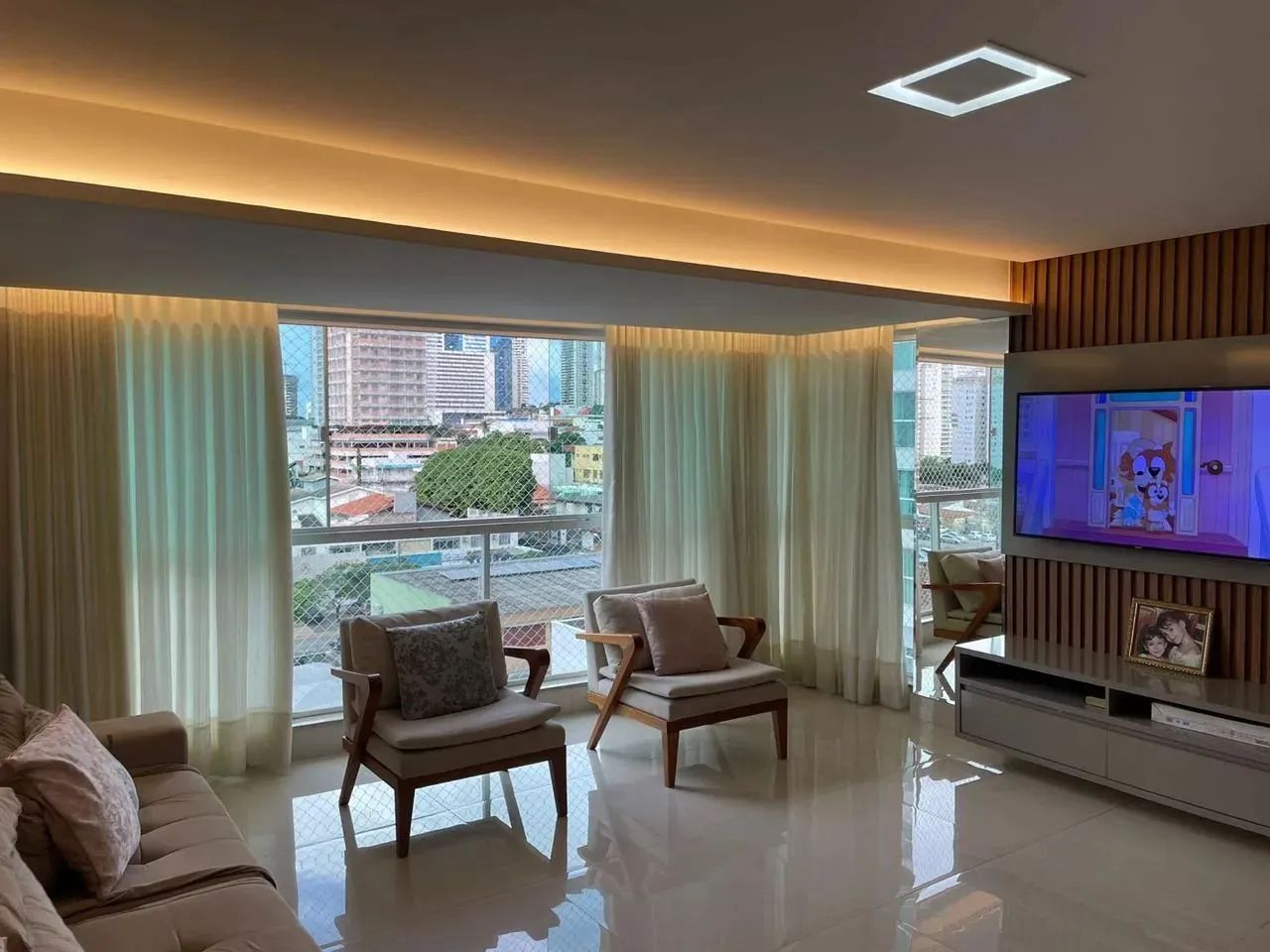 ITIO TAIA Residencial 3 SUITES + 1 CLOSET