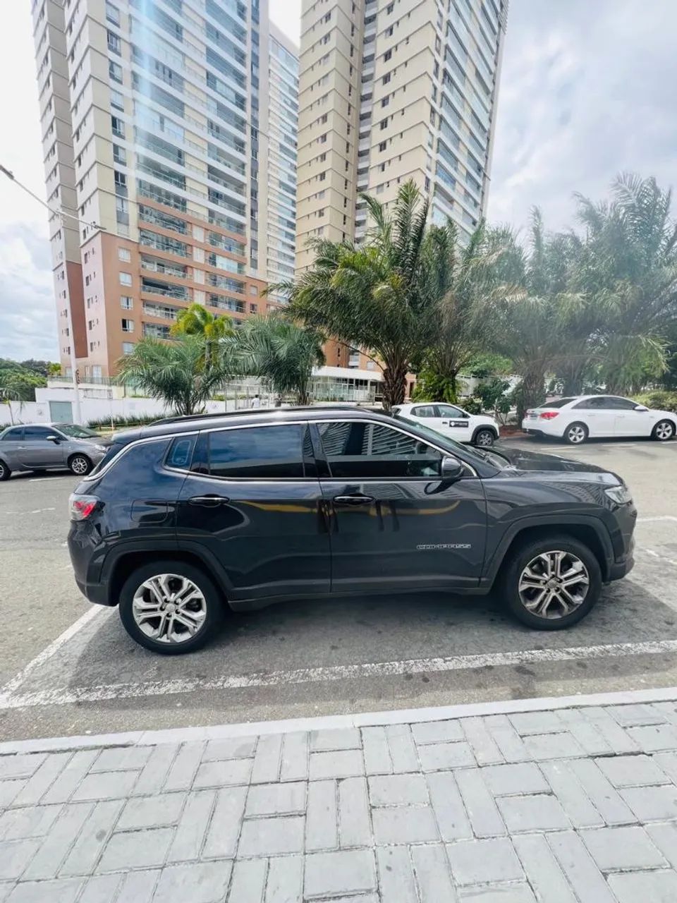 Carro único dono , com uma mossa na tampa traseira interesse ligar ou zap *  - Foto 4