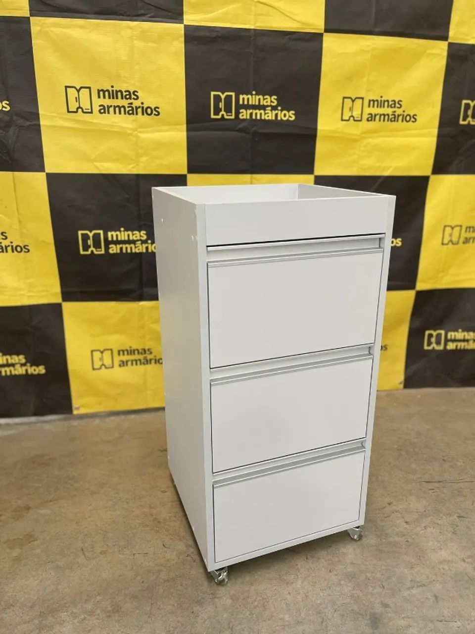 Carrinho auxiliar 3 Gavetas