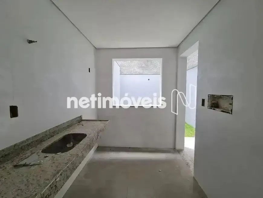Excelente casa geminada no Planalto! - Foto 3