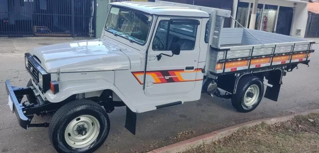 Toyota bandeirante