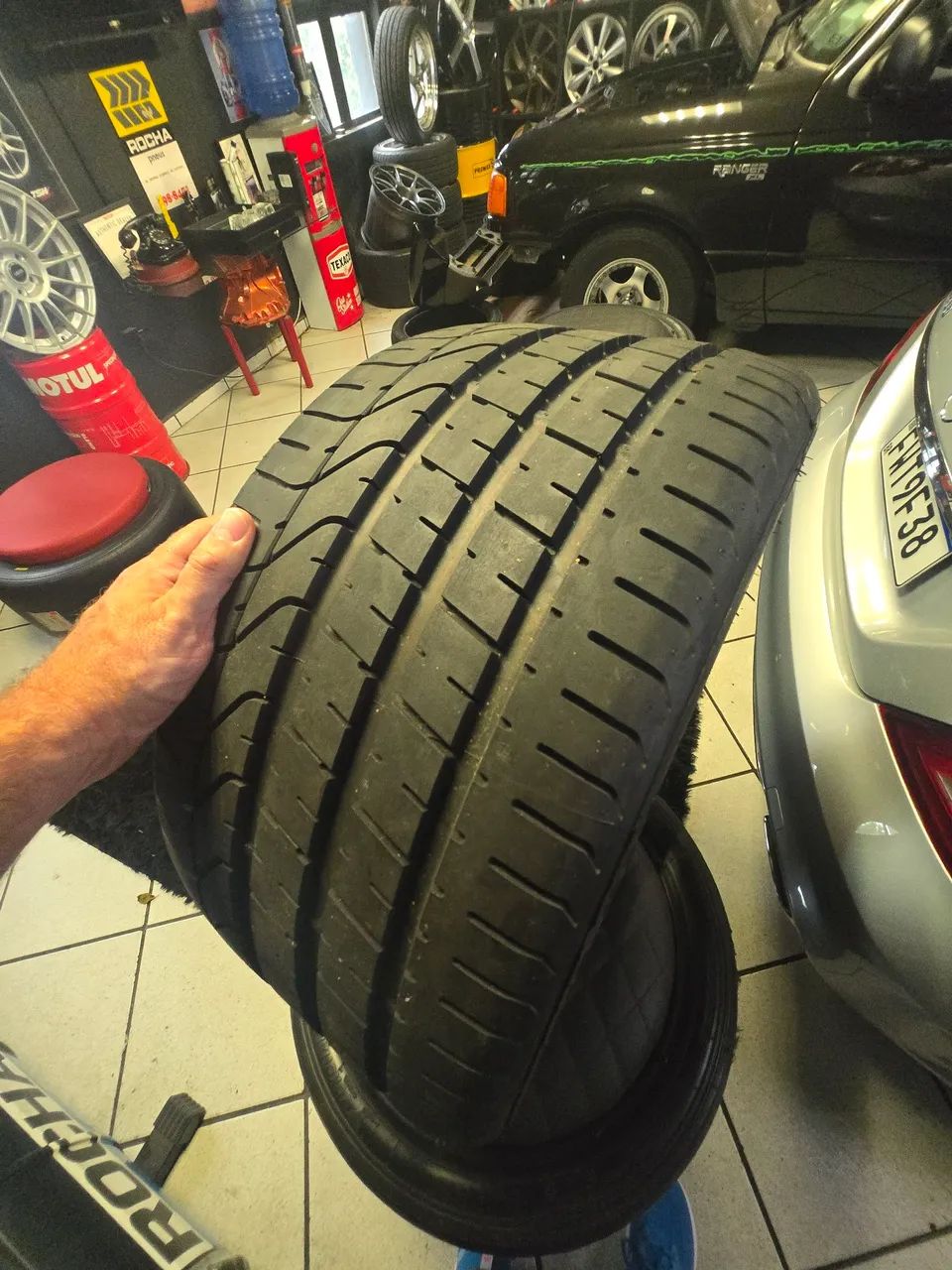 Pneu Pirelli PZERO 285/30 ZR19 97Y - Foto 3
