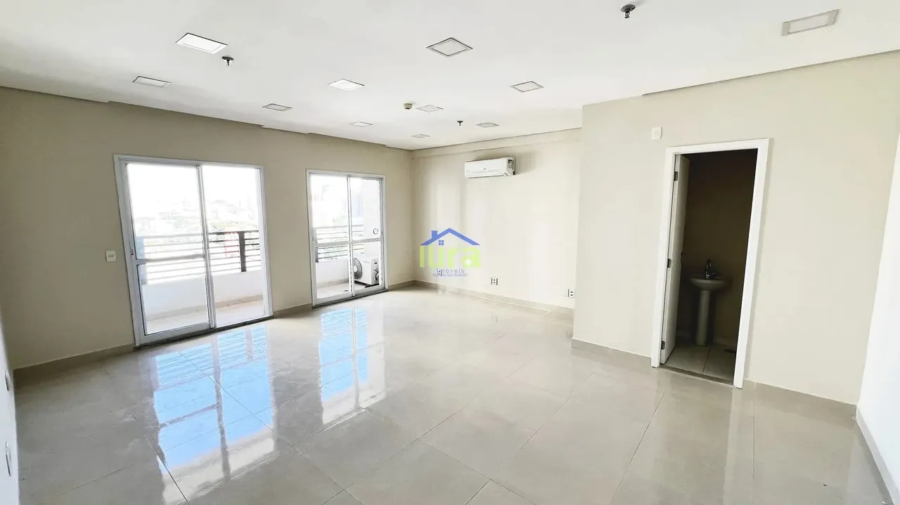 Sala para locação de 45m² com 1 vaga de garagem no Centro Empresarial Jardins do Brasil no